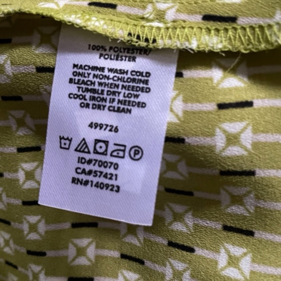 Ann Taylor Factory Light Green Printed Shirt Size Large - Picture 5 of 9